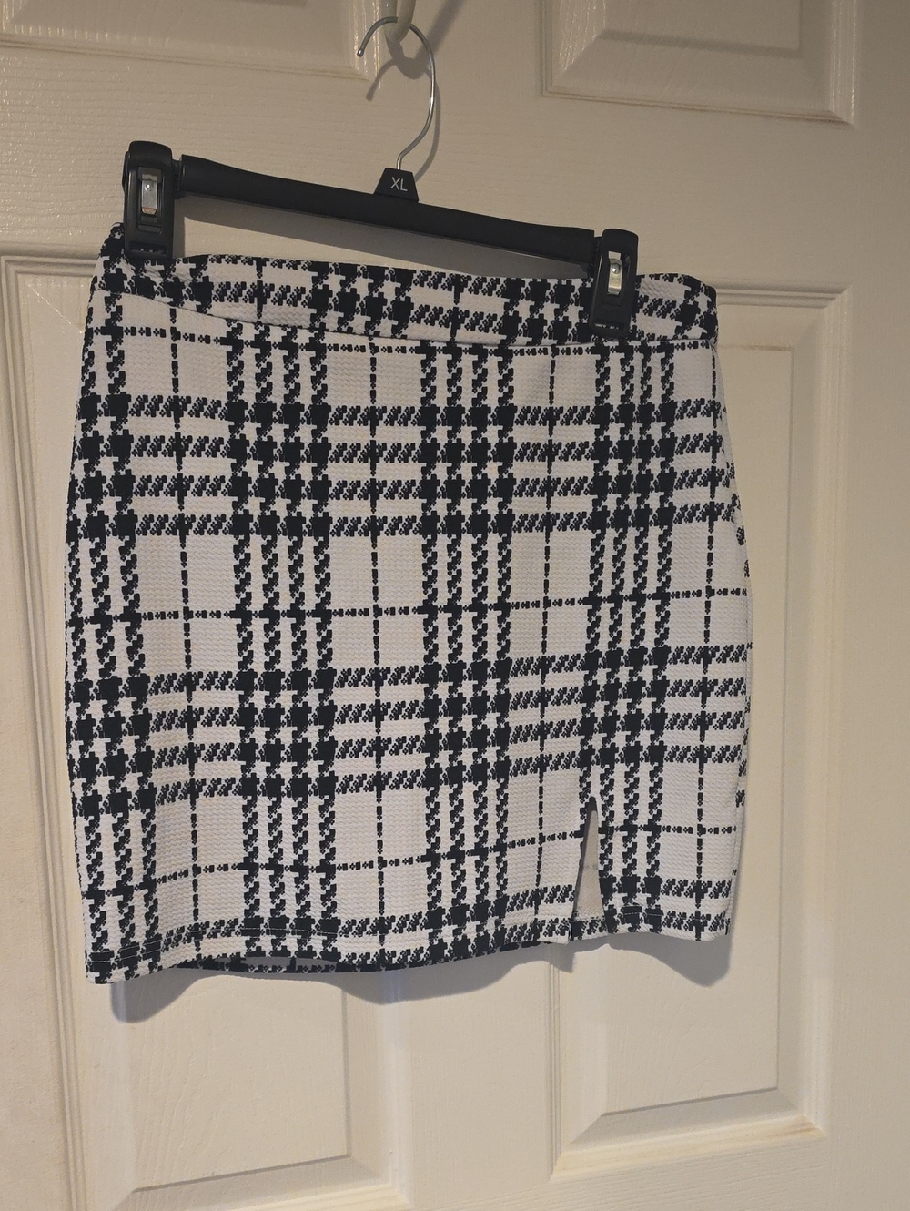 SHEIN Black and White Plaid Mini Skirt